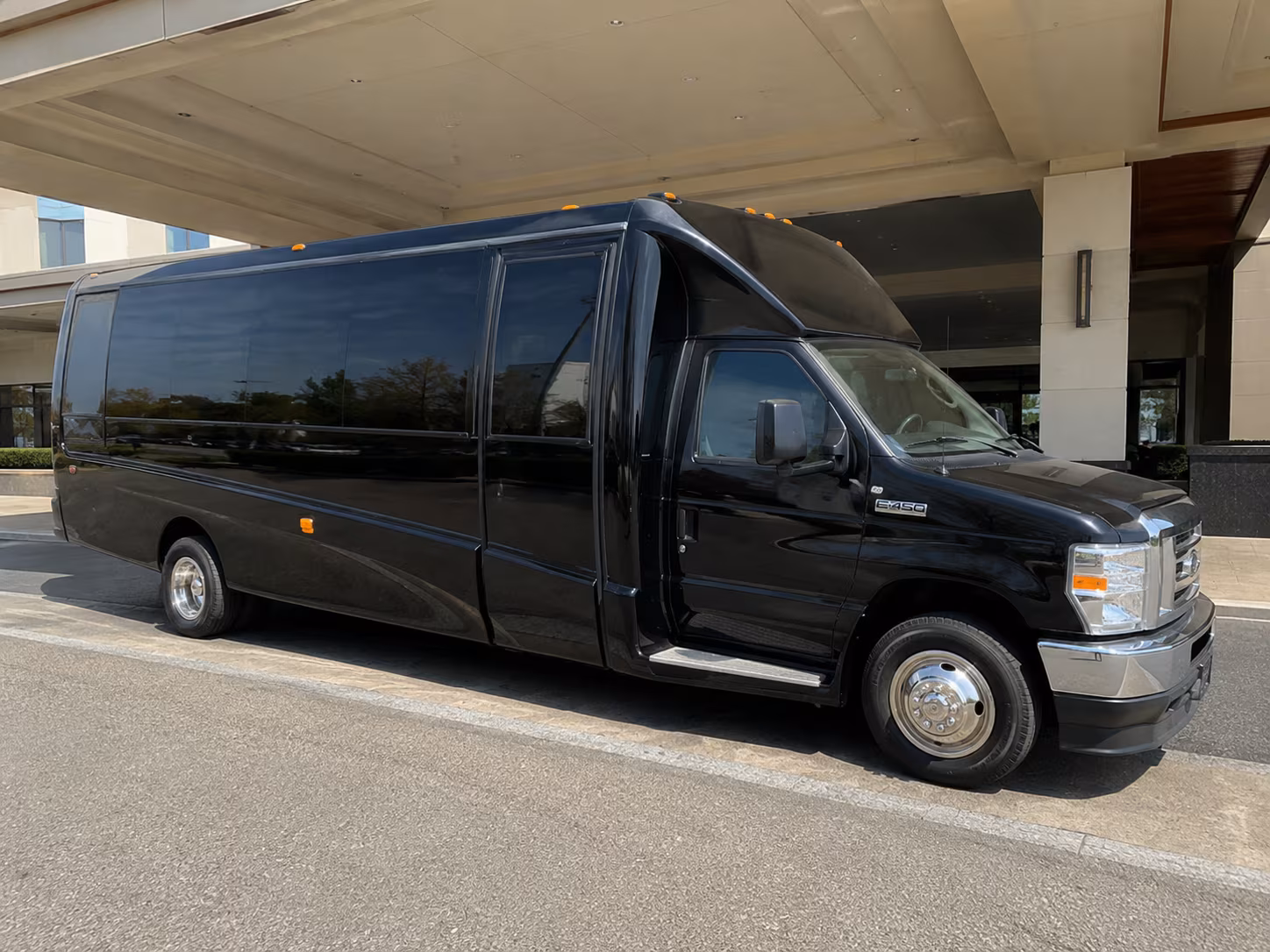 Buffalo Birthday, Sweet 16, & Quinceañera Party Bus Rentals