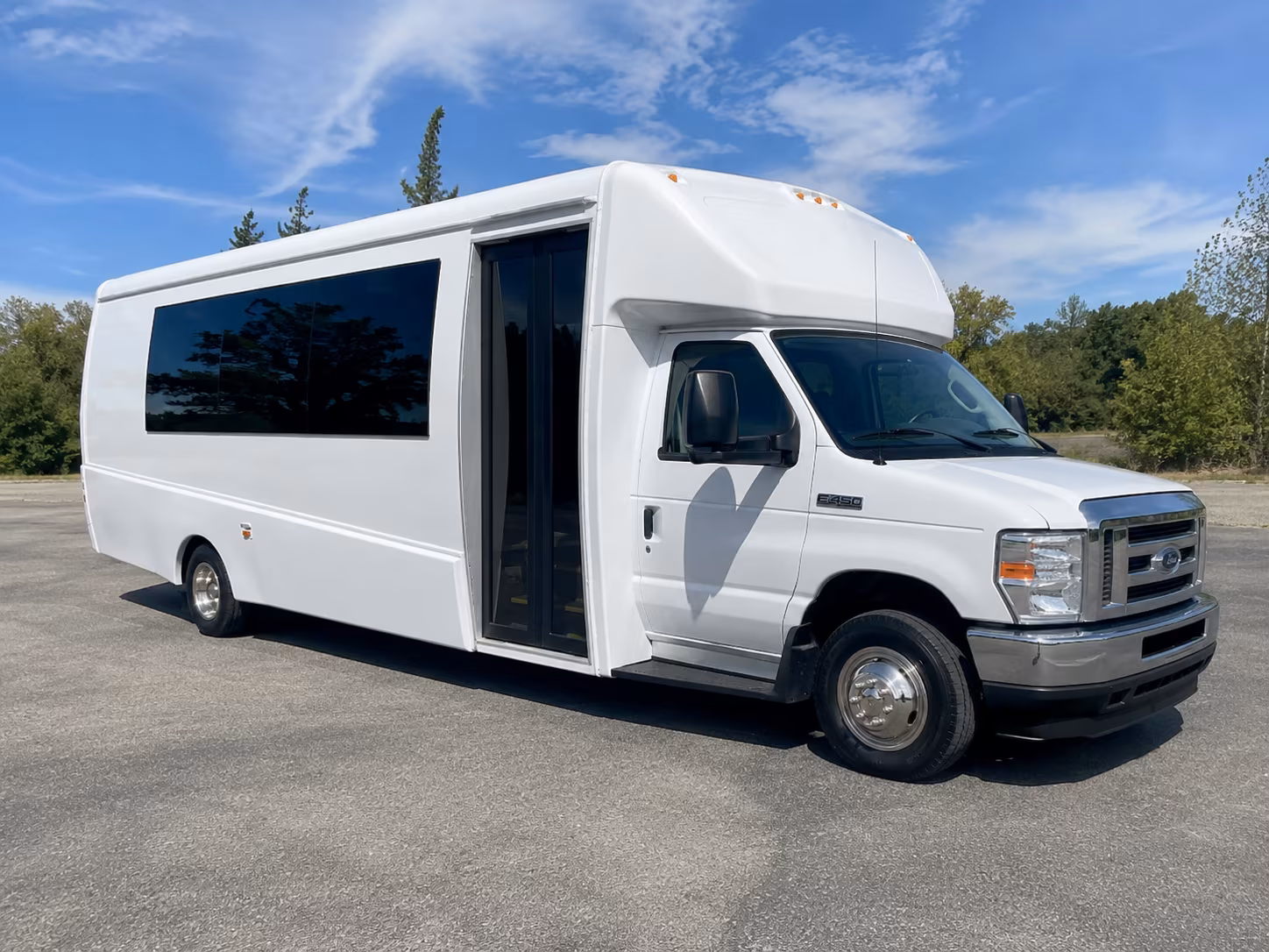 Buffalo Birthday, Sweet 16, & Quinceañera Transportation party bus interior