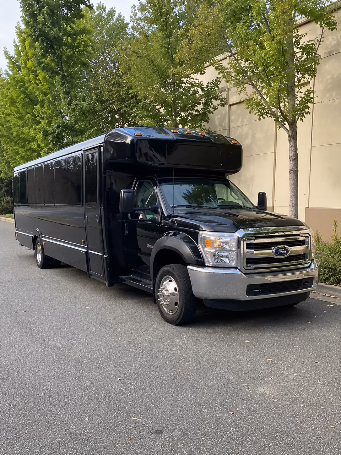 Buffalo Birthday, Sweet 16, & Quinceañera Transportation pickup coordination