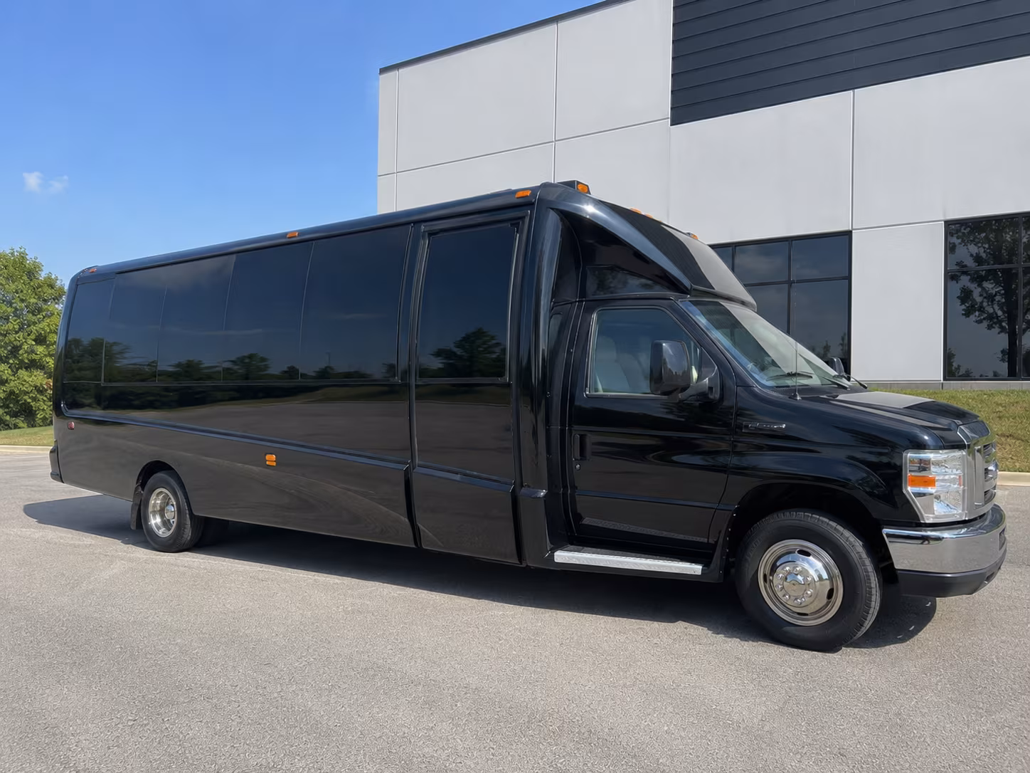 Buffalo Homecoming & Prom Party Bus Rentals