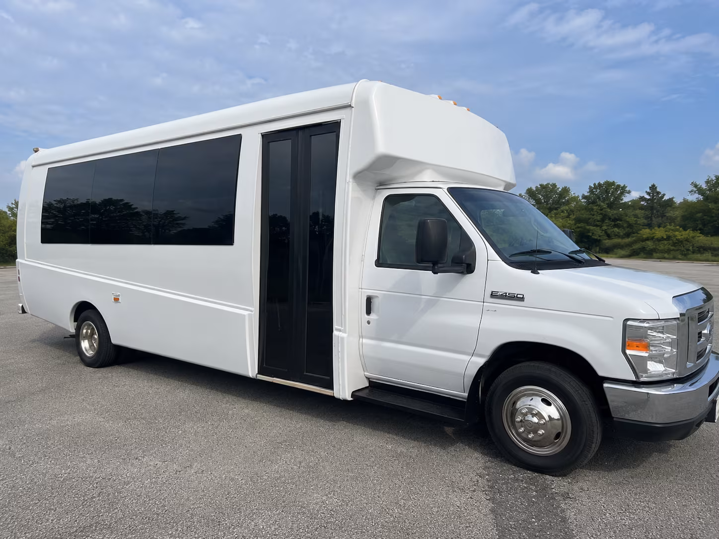 Buffalo Winery Tour & Pub Crawl Transportation group transportation