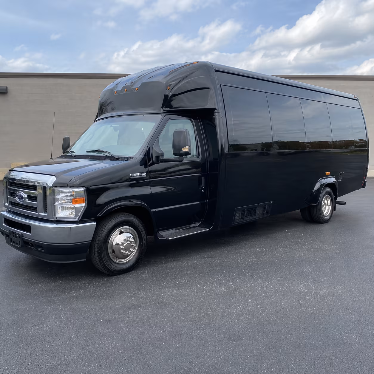 Buffalo Winery Tour & Pub Crawl Transportation route planning