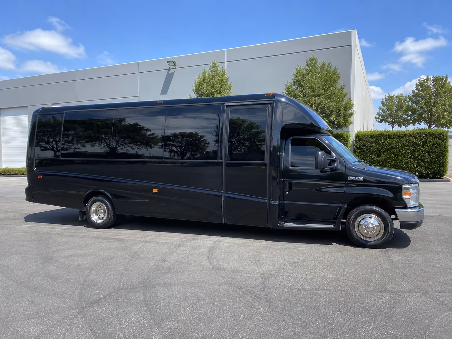 Cheektowaga Homecoming & Prom Party Bus Rentals